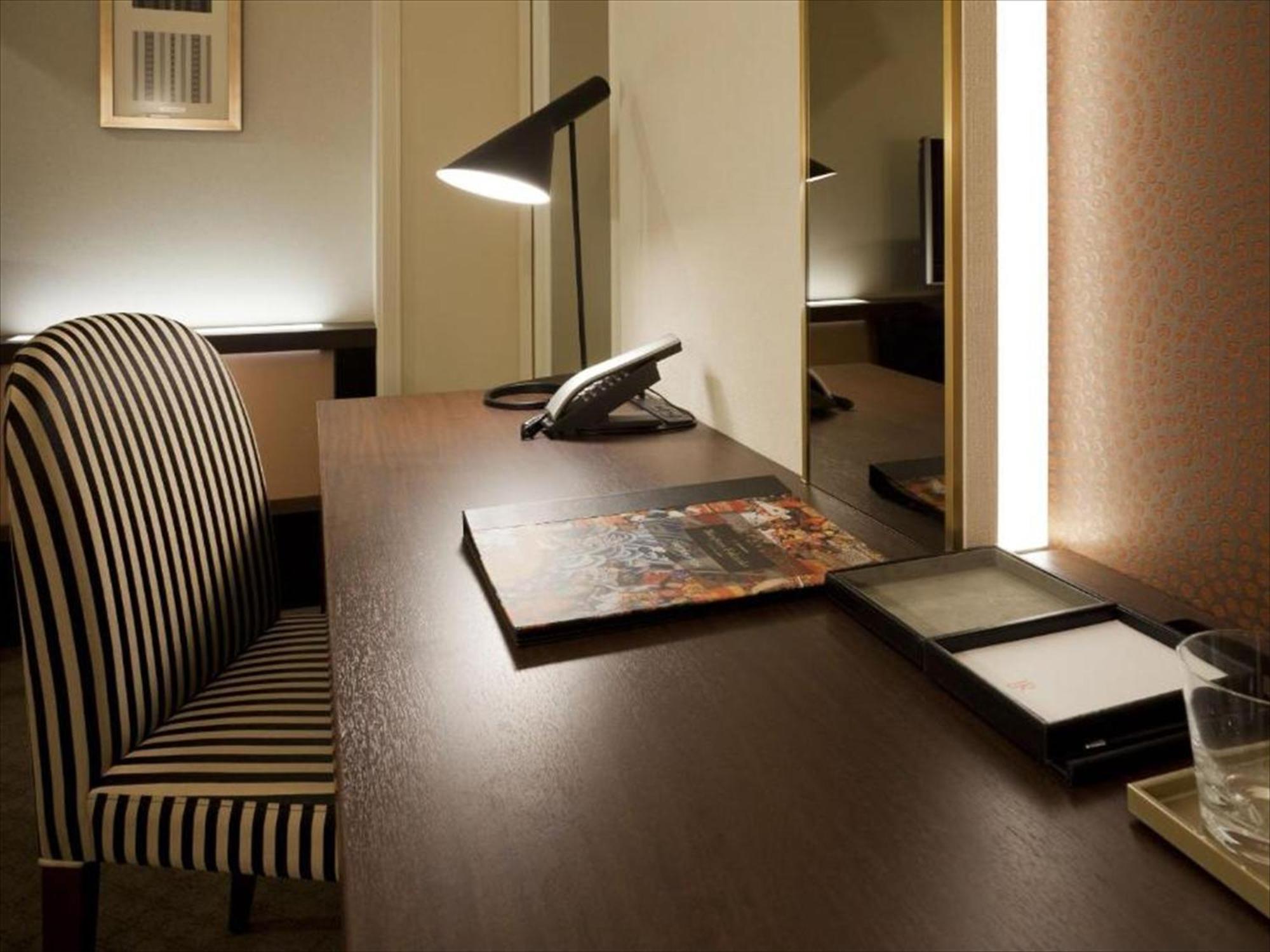 Jr Kyushu Hotel Blossom Fukuoka Экстерьер фото